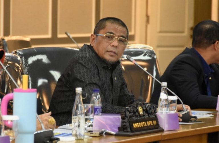 Ketakutan Guru di Sumbar Langgar HAM, Disiplin Pelajar Menurun