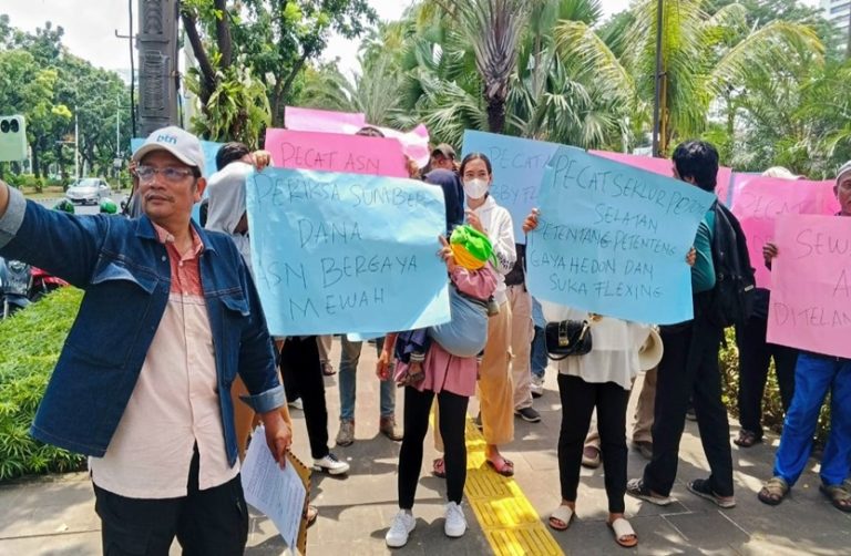 Skandal Gaya Hidup Mewah Sekretaris Lurah Petojo Selatan